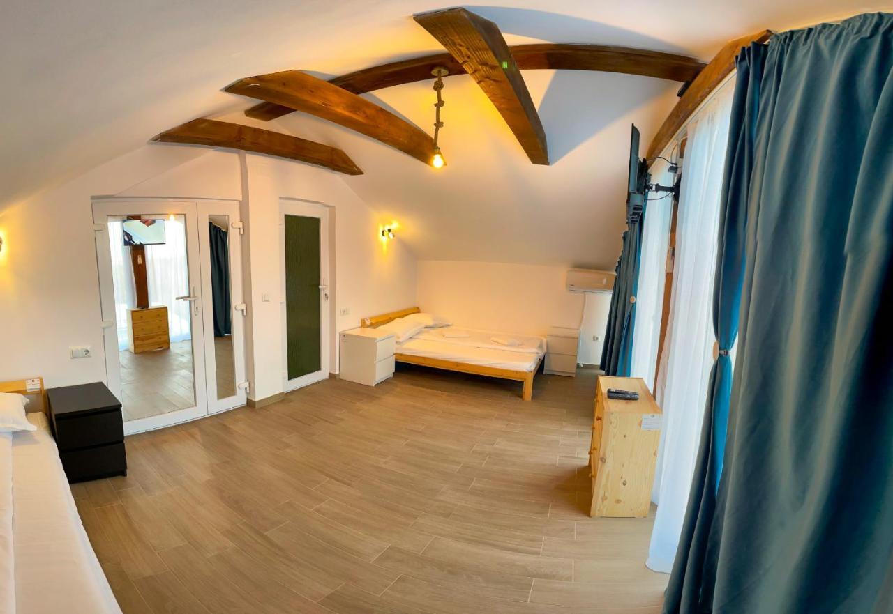 فندق Casa De La Balta Rieni المظهر الخارجي الصورة